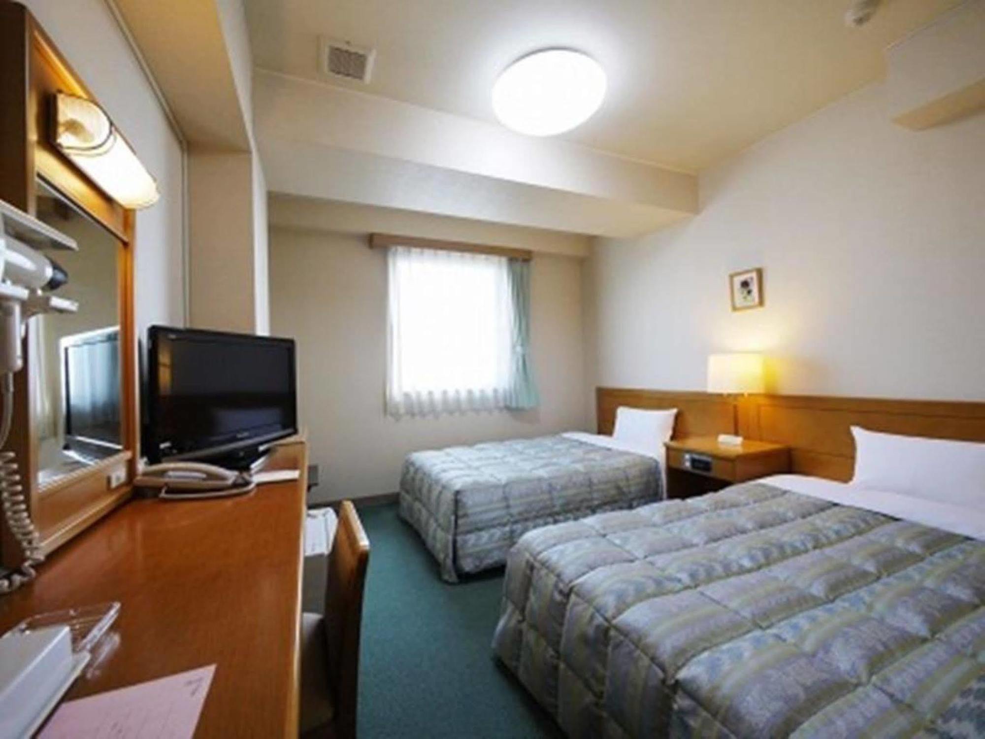 Hotel Route-Inn Tokoname Ekimae Eksteriør billede
